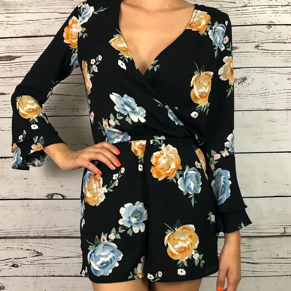 H&M Other - ⚡️FLASH SALE ⚡️Black floral print romper